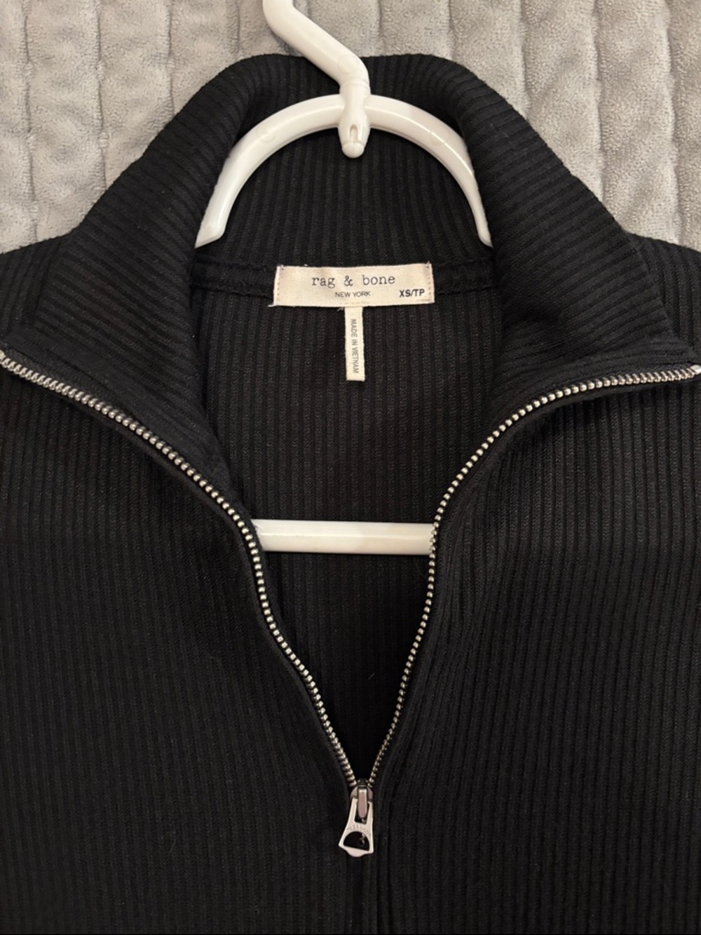 RAG & BONE Black Ribbed Half-Zip Long Sleeve Top with Silver Zipper